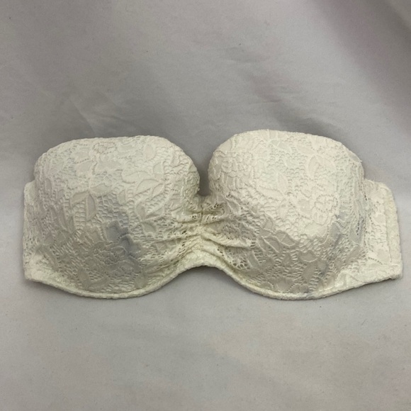 Victoria’s Secret white Floral Bikini Top 34DD - Picture 1 of 7